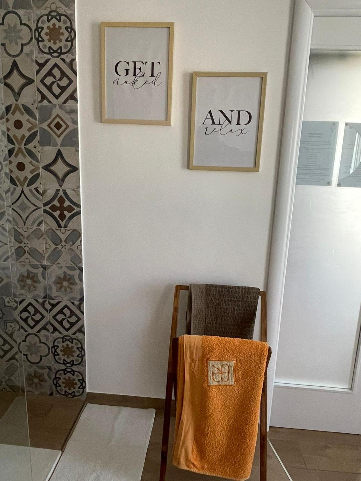 Wanderlust House Otel Bari Dış mekan fotoğraf